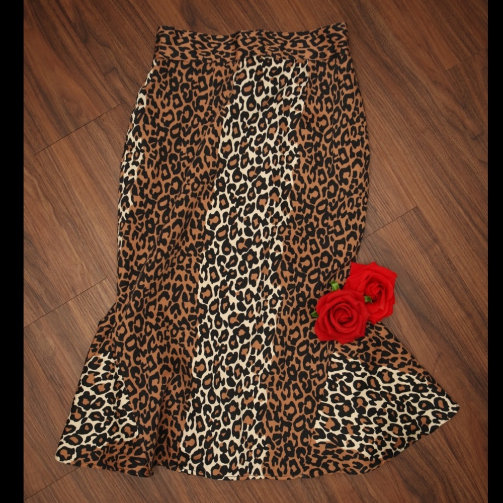 Pinup girl clothing skirt